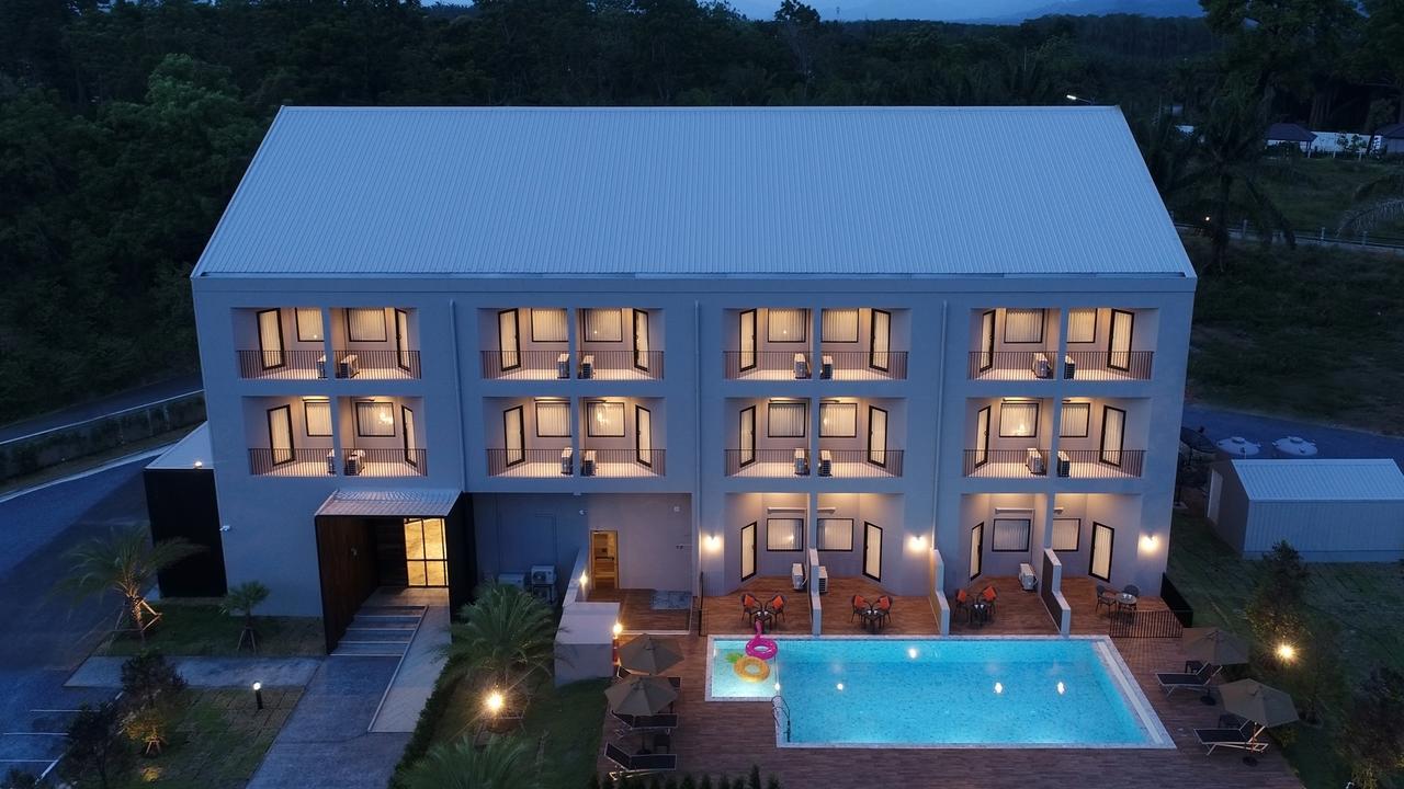 The Chill At Hotell 3*